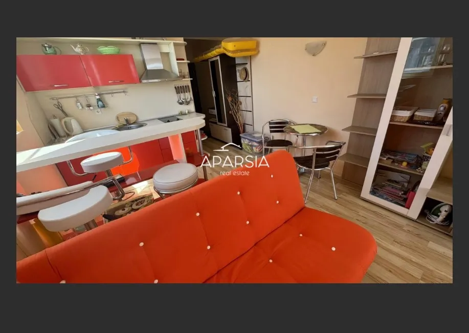 Mənzil Satılır - 8240 Slnečné pobrežie  BG Image 11