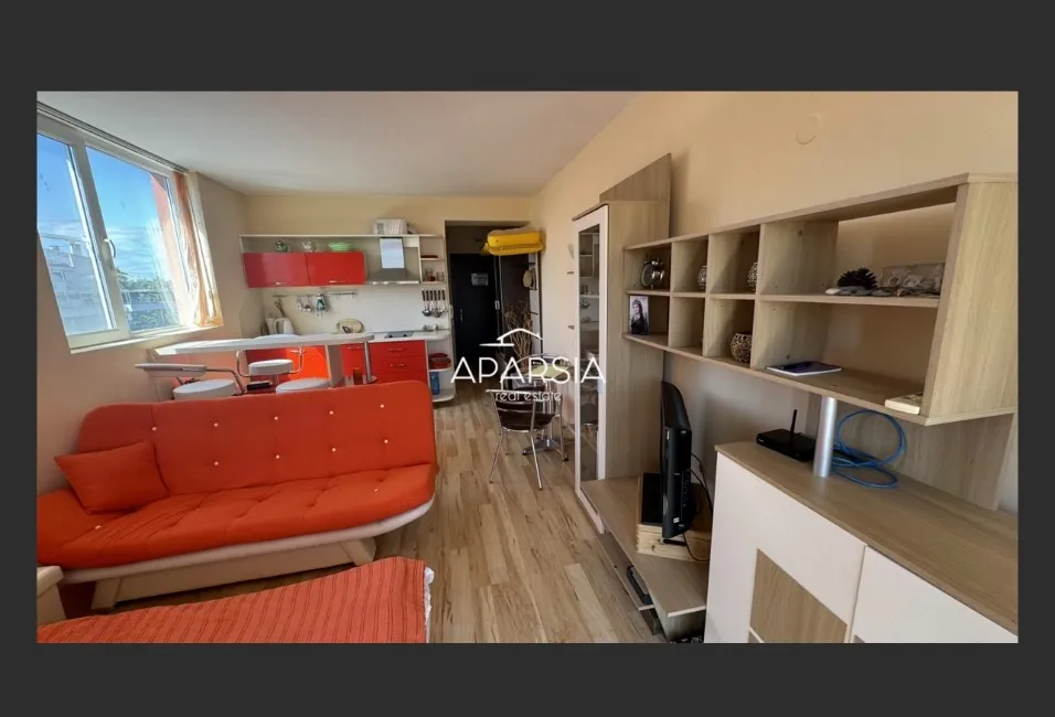 Mənzil Satılır - 8240 Slnečné pobrežie  BG Image 12