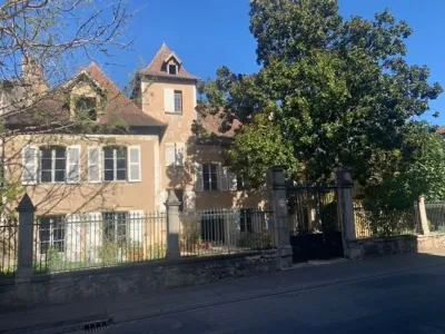 malikanə Satılır 46400 SAINT-CERE FR