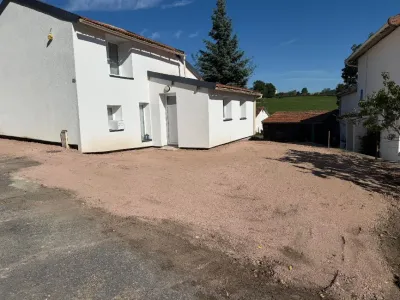 Ev Satılır 42620 Saint-Pierre-Laval FR