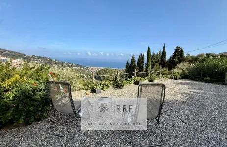 Villa Satılır 17021 ALASSIO IT